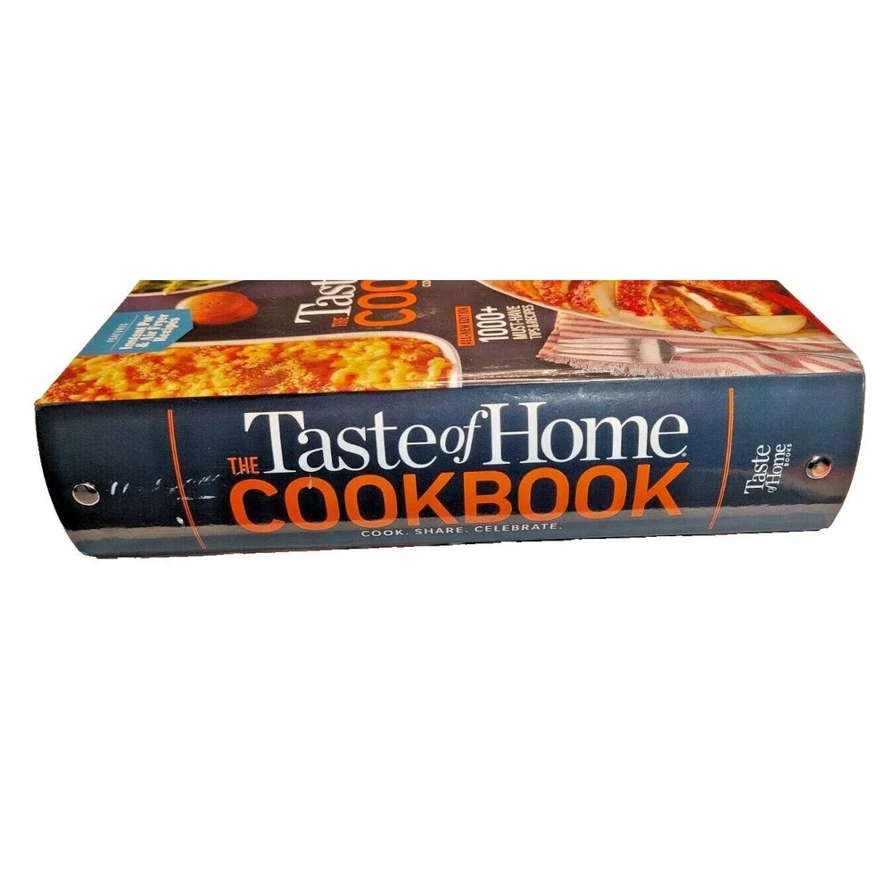 The Taste of Home Cookbook, 5th Edition: Cook.  Share.  Celebrate. - GOOD